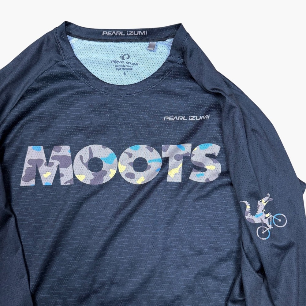 Pearl Izumi Moots Camo Cycling Mens Large Gray Black Long Sleeve Bike Shirt